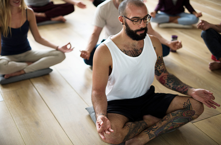 Equilibrio interior, el yoga como herramienta de bienestar integral